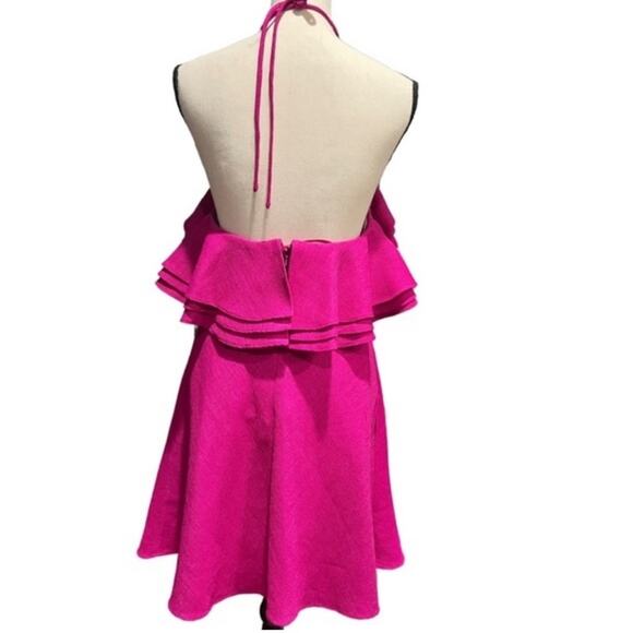 Badgley Mischka Kieran Ruffle Halter Dress Magenta
Size 4 - Picture 4 of 6